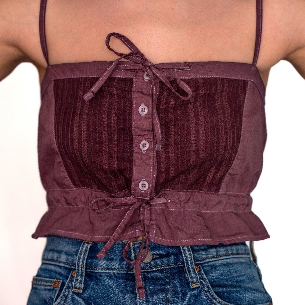 WOMN. • X-SMALL • Cropped Sleeveless Top • Purple